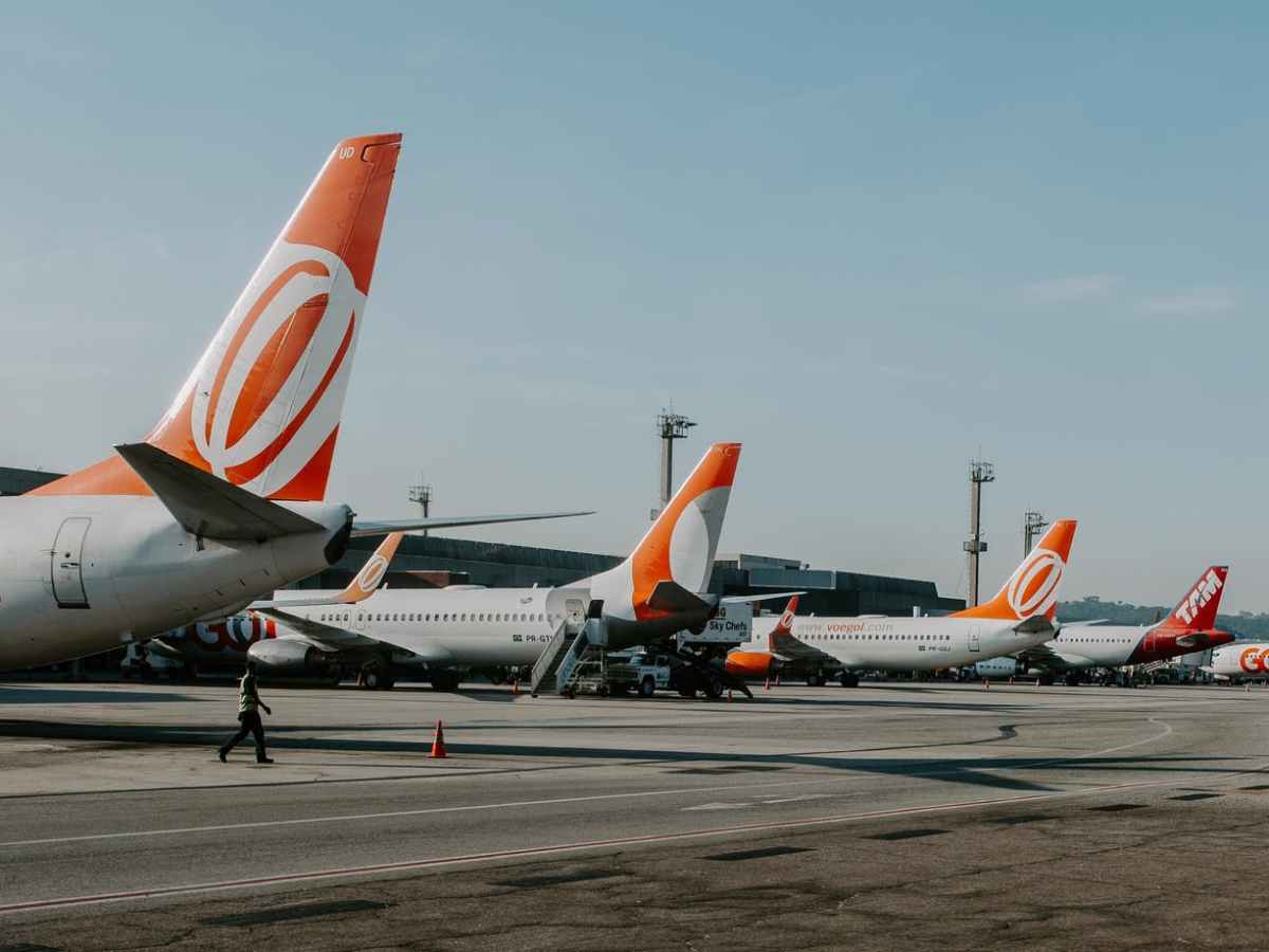 (We need to talk about)&nbsp;flights.